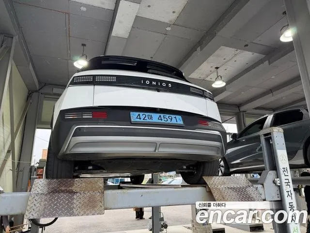 Hyundai Ioniq 5 New — Фото автомобиля 2