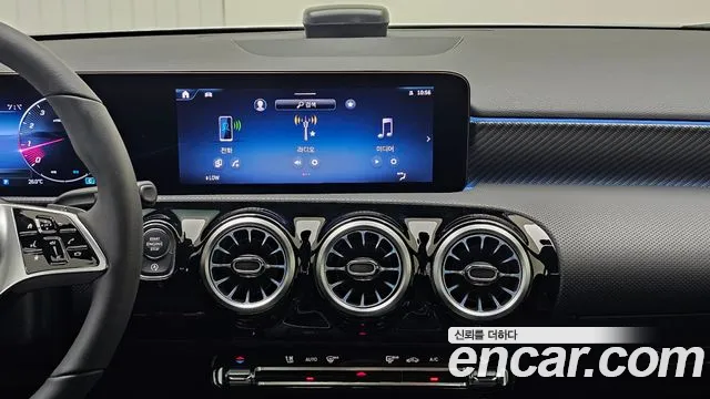 Mercedes-Benz A-Class — Фото автомобиля 16