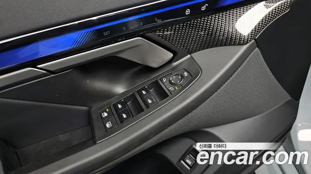 BMW M5 G90 — Фото автомобиля 27