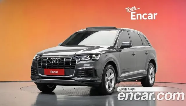 Фотография автомобиля — Audi Q7 4M