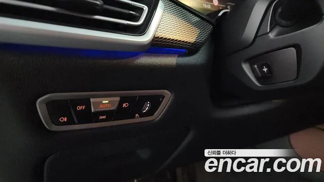BMW X6 xDrive40i M Sport — Фото автомобиля 26