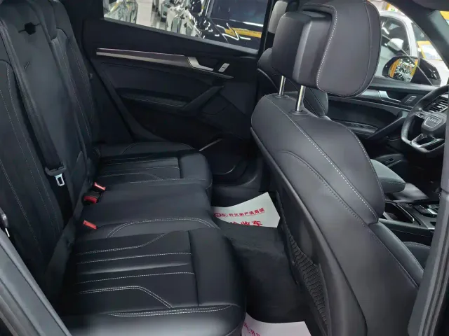 Audi Q5L — Фото автомобиля 12