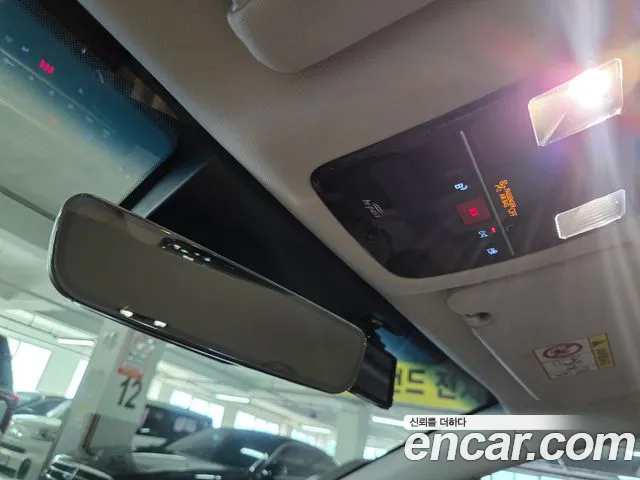 Hyundai Grandeur GN7 — Фото автомобиля 13