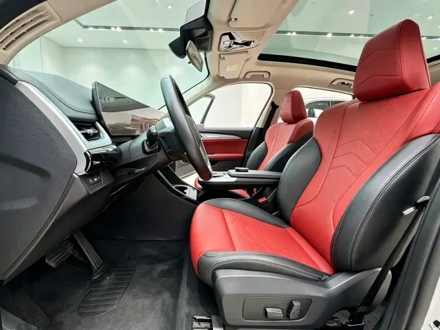 BMW X1 — Фото автомобиля 7