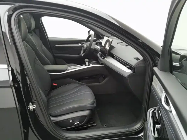 Geely Xingrui — Фото автомобиля 23