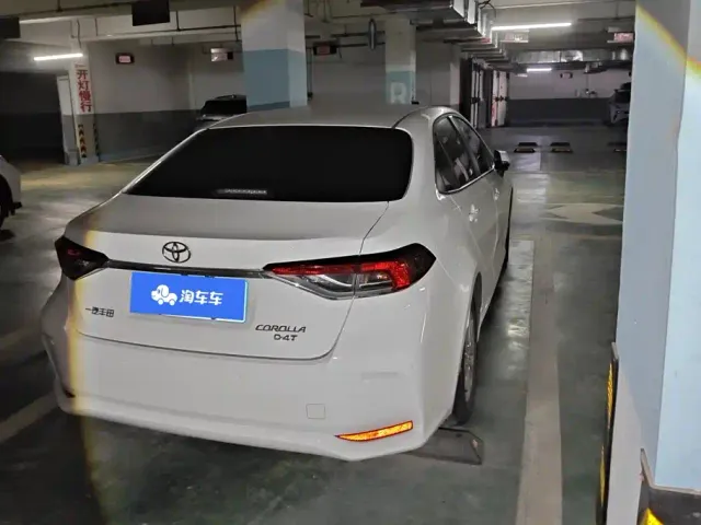 Toyota Corolla — Фото автомобиля 3