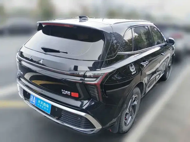 Hongqi HS3 — Фото автомобиля 5