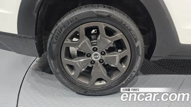 KG_Mobility_Ssangyong Torres Torres Бензин 1.5 2WD — Фото автомобиля 5