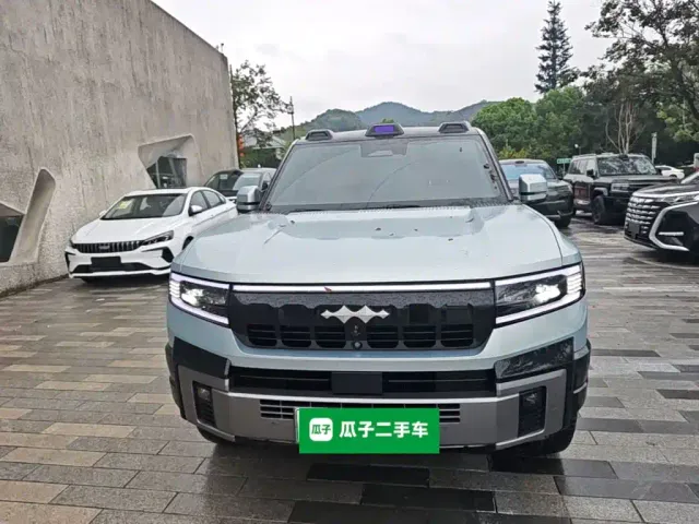 BYD FangChengBao Leopard 8 — Фото автомобиля 2