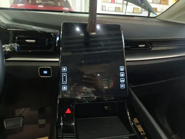 Hyundai Custo — Фото автомобиля 12