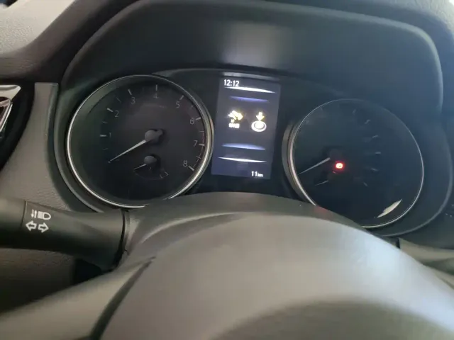 Nissan X-Trail — Фото автомобиля 4