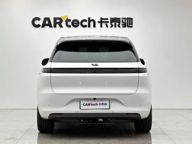 Li Auto L6 — Фото автомобиля 4