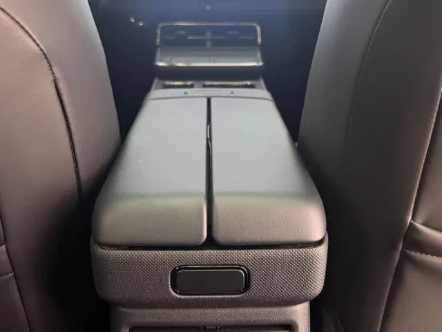 Toyota BoZhi 3X — Фото автомобиля 14