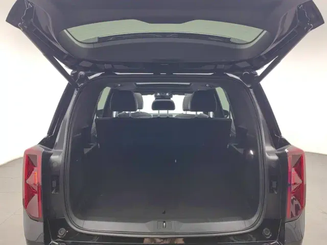 GAC Trumpchi GS8 — Фото автомобиля 16