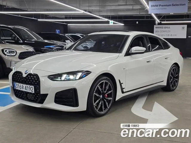Фотография автомобиля — BMW 4 Series G22