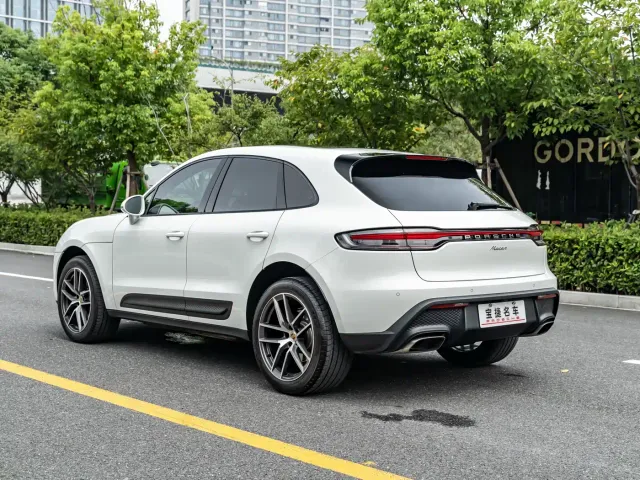 Porsche Macan — Фото автомобиля 7