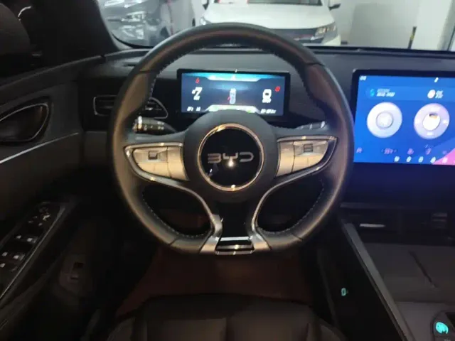BYD Seal 06 — Фото автомобиля 10