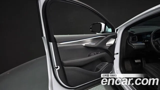 BYD Sealion 7 — Фото автомобиля 17