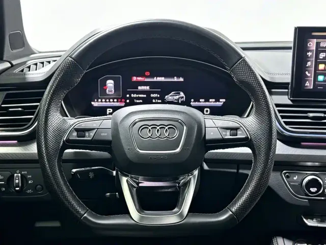 Audi Audi Q5L 2023 45T Luxury Dynamic — Фото автомобиля 10