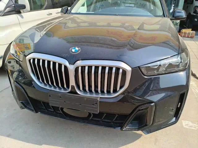 BMW X5 — Фото автомобиля 2