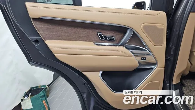 Land Rover Range Rover 5th Gen — Фото автомобиля 14
