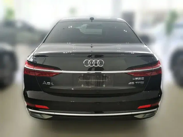 Audi A6L — Фото автомобиля 7