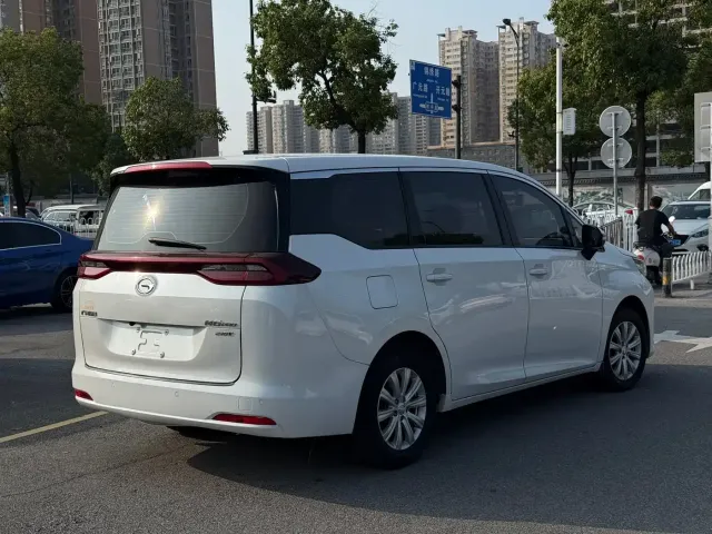 GAC Trumpchi M6 — Фото автомобиля 5