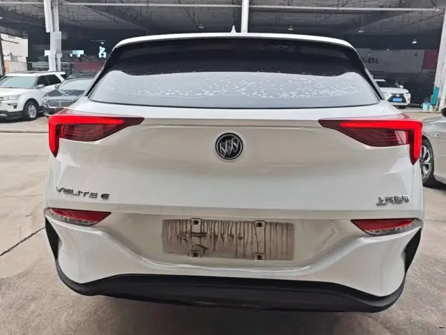 Buick Velite 6 — Фото автомобиля 5
