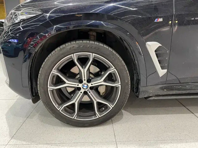 BMW X5 — Фото автомобиля 15