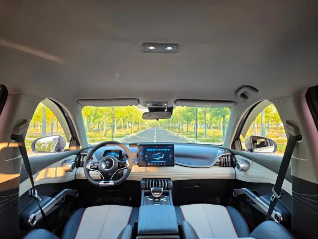 BYD Yuan PLUS — Фото автомобиля 18