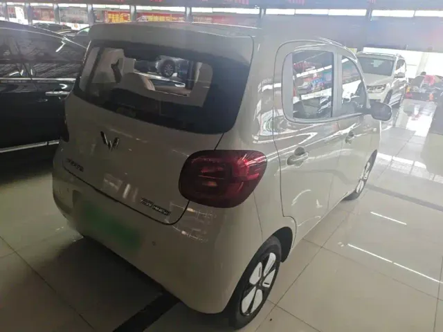 Wuling Hongguang Mini EV — Фото автомобиля 6