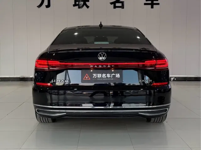 Volkswagen Passat — Фото автомобиля 7