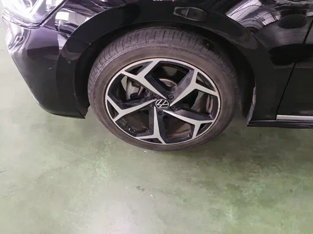 Volkswagen Passat — Фото автомобиля 22