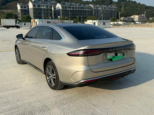 Geely Galaxy Stellar 6 — Фото автомобиля 7