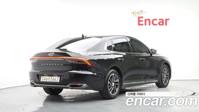 Hyundai Grandeur Новый Grandeur IG — Фото автомобиля 2