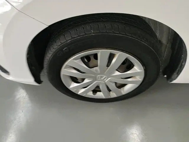 Honda Fit — Фото автомобиля 22