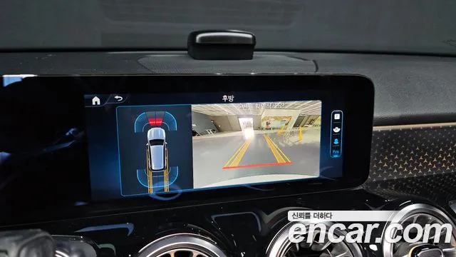 Mercedes-Benz GLB-Class — Фото автомобиля 15