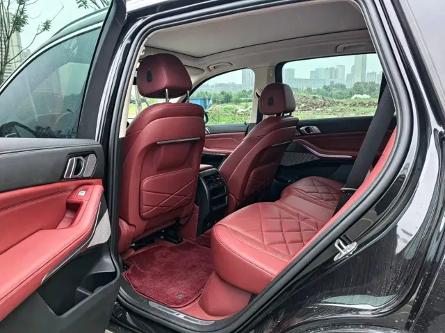 BMW X5 — Фото автомобиля 9