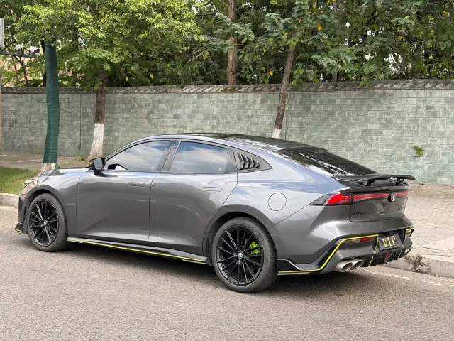Changan UNI-V — Фото автомобиля 3