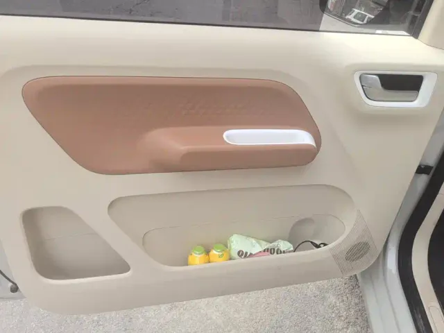Wuling Hongguang Mini EV — Фото автомобиля 7