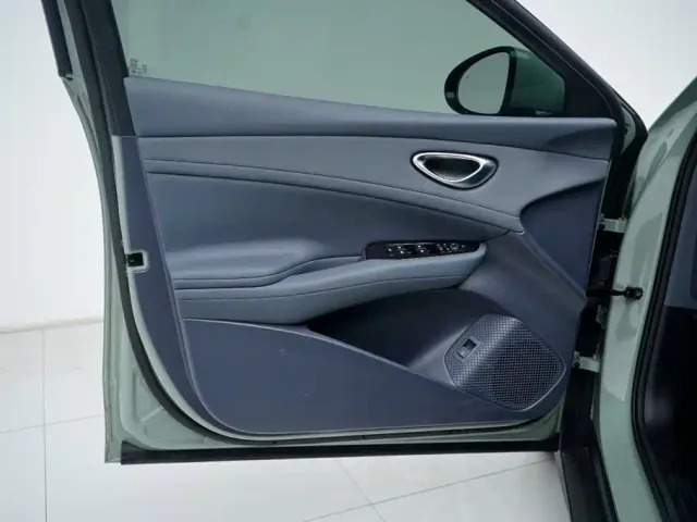 BYD Seal 06 GT — Фото автомобиля 15