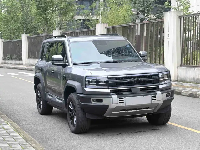 BYD FangChengBao Leopard 5 — Фото автомобиля 3