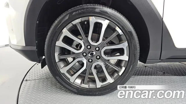 KG_Mobility_Ssangyong Torres — Фото автомобиля 4