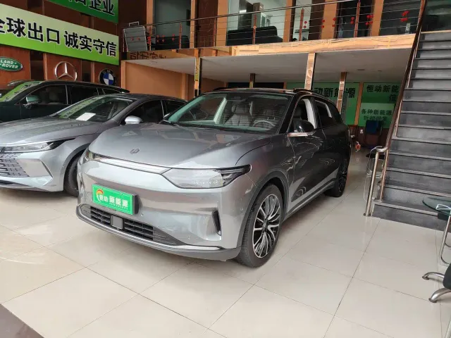 Фотография автомобиля — Leapmotor C11