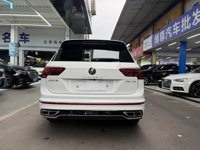 Volkswagen Tiguan L — Фото автомобиля 23