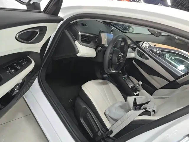 BYD Seal 05 DM-i — Фото автомобиля 11