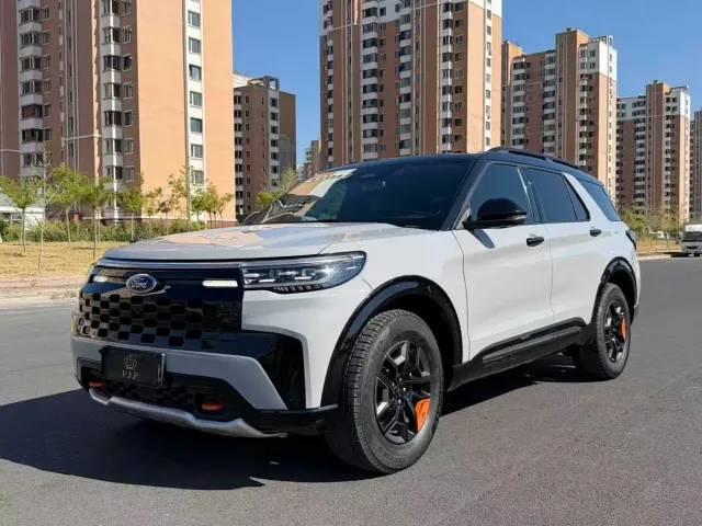 Фотография автомобиля — Ford Explorer