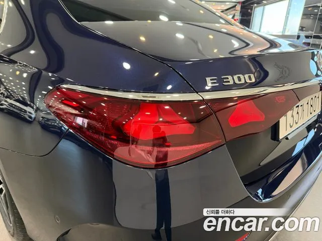 Mercedes-Benz E-Class E-класс W214 — Фото автомобиля 13