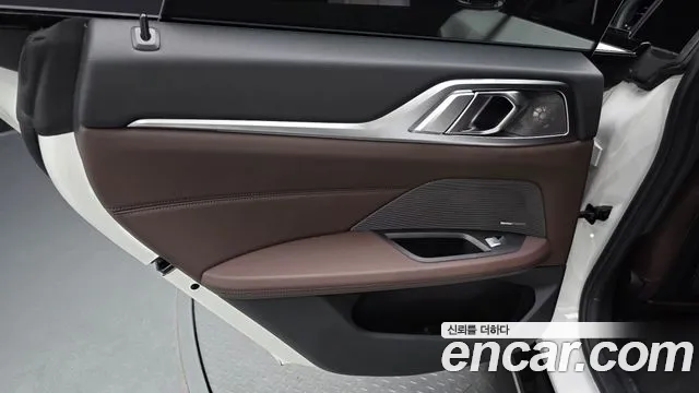 BMW 4 Series G22 — Фото автомобиля 14