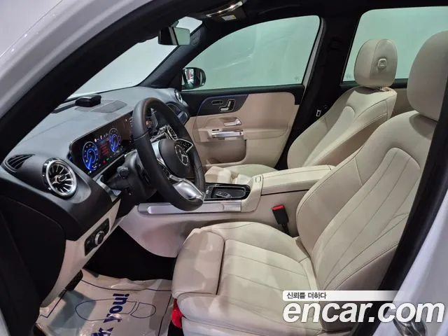Mercedes-Benz EQB X243 — Фото автомобиля 10